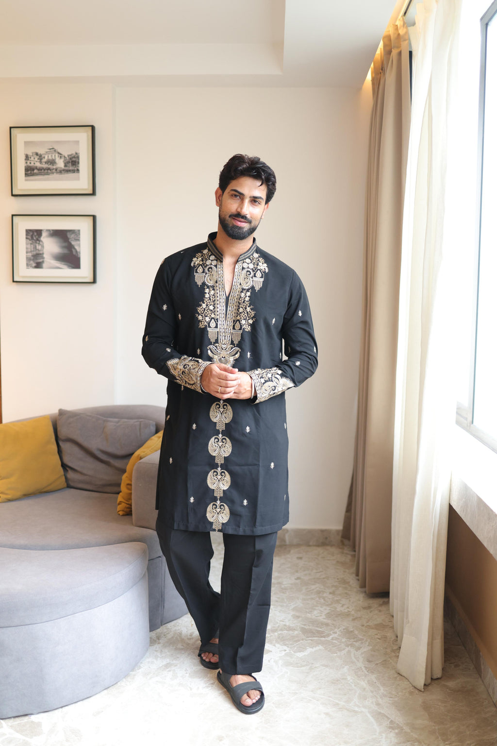 The Tajdaar Embroidered Kurta with pant Set (Midnight Black)