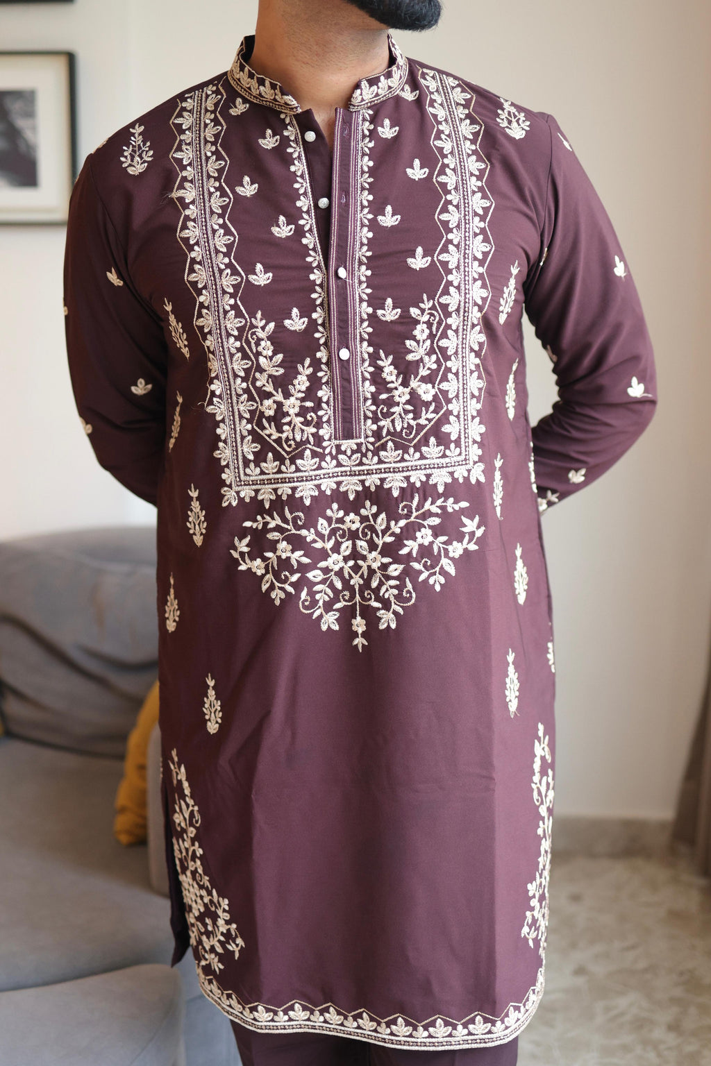 The Nazakat Embroidered Kurta with Pant Set (Deep Plum)