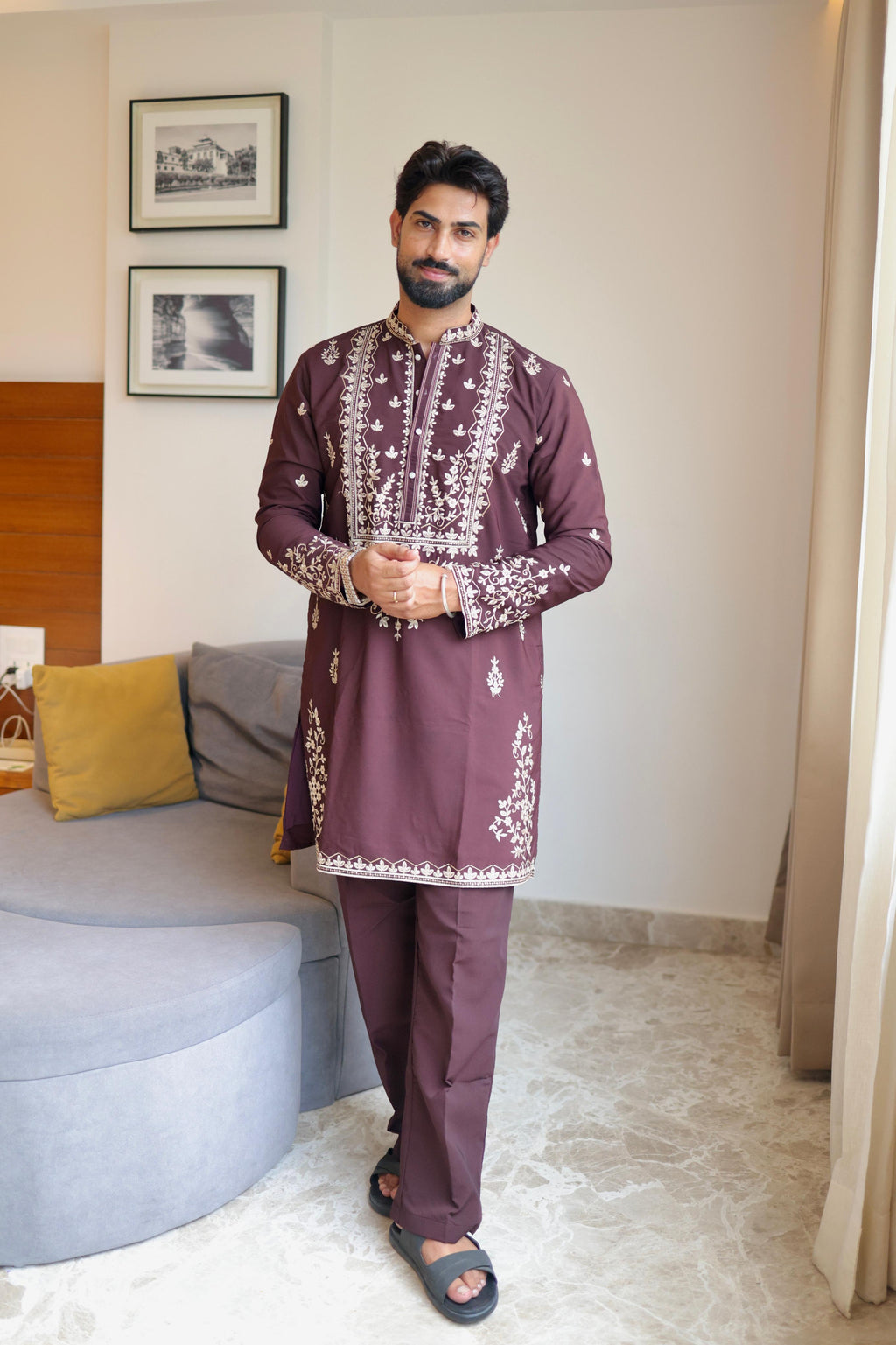 The Nazakat Embroidered Kurta with Pant Set (Deep Plum)