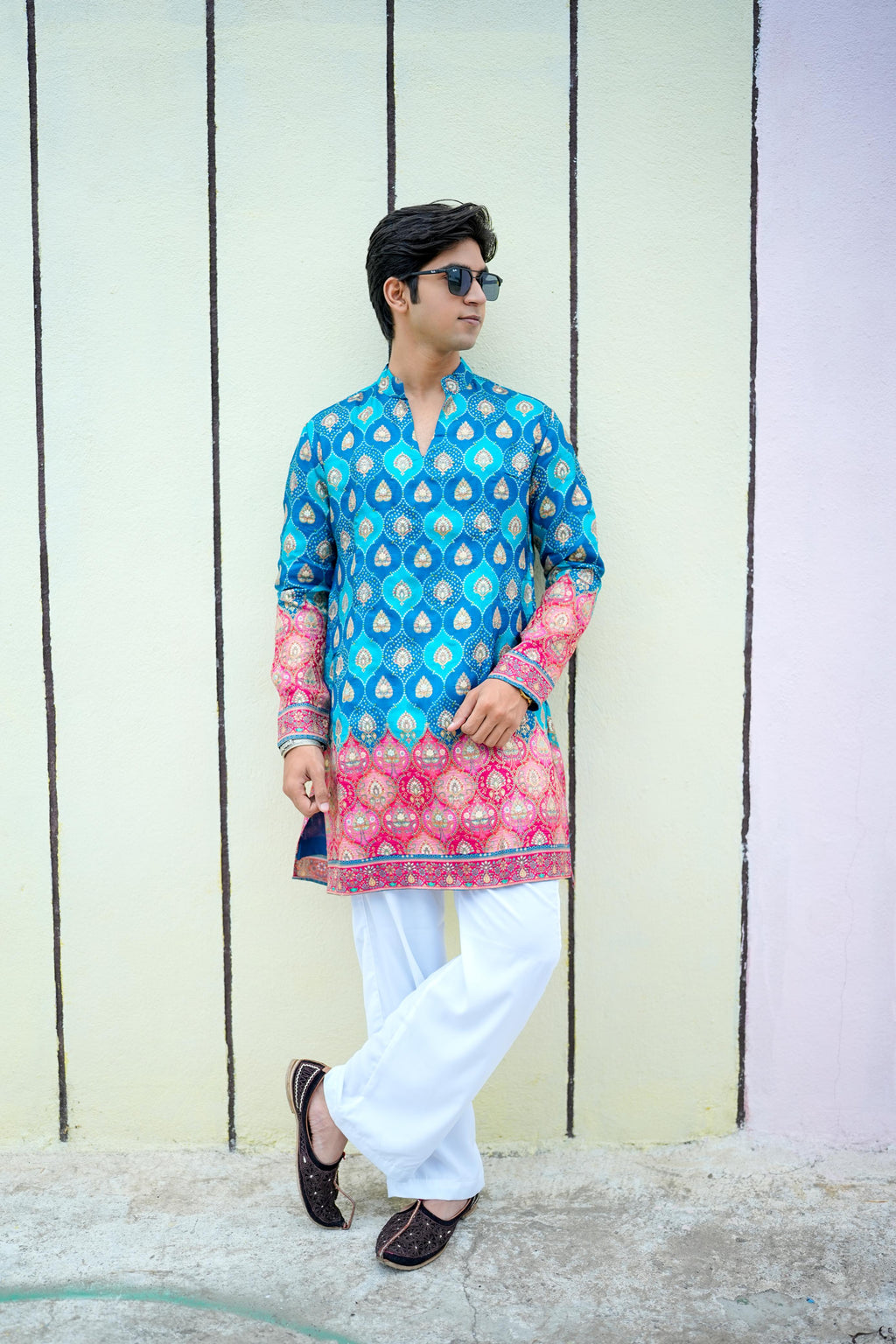 Royal Blue Bandhani V-Neck Short Kurta