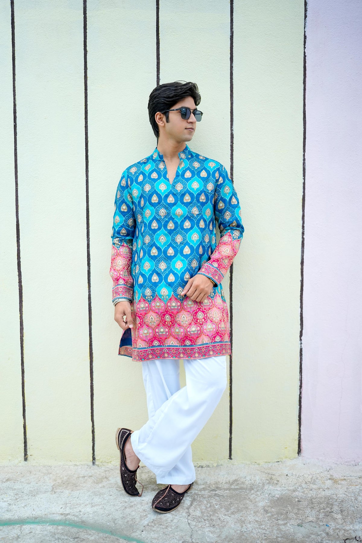 Royal Blue Bandhani V-Neck Short Kurta