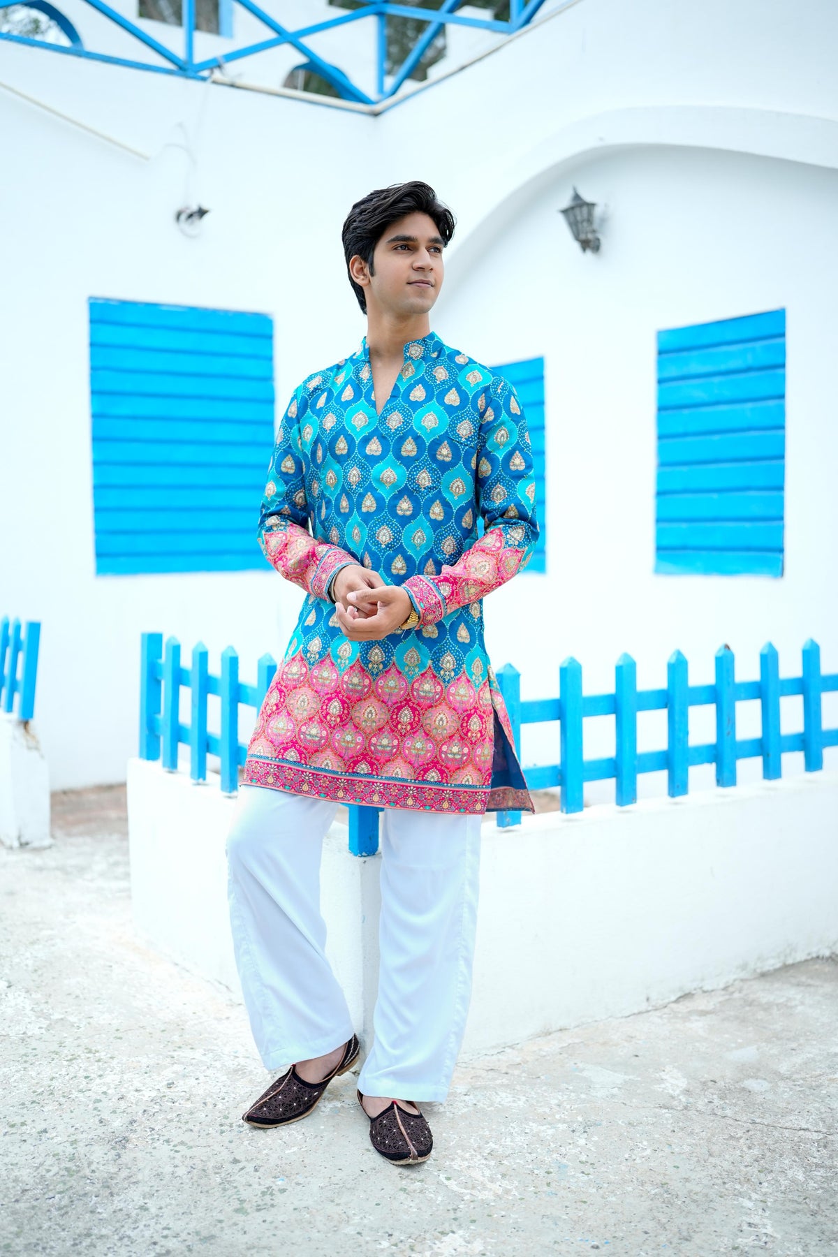 Royal Blue Bandhani V-Neck Short Kurta