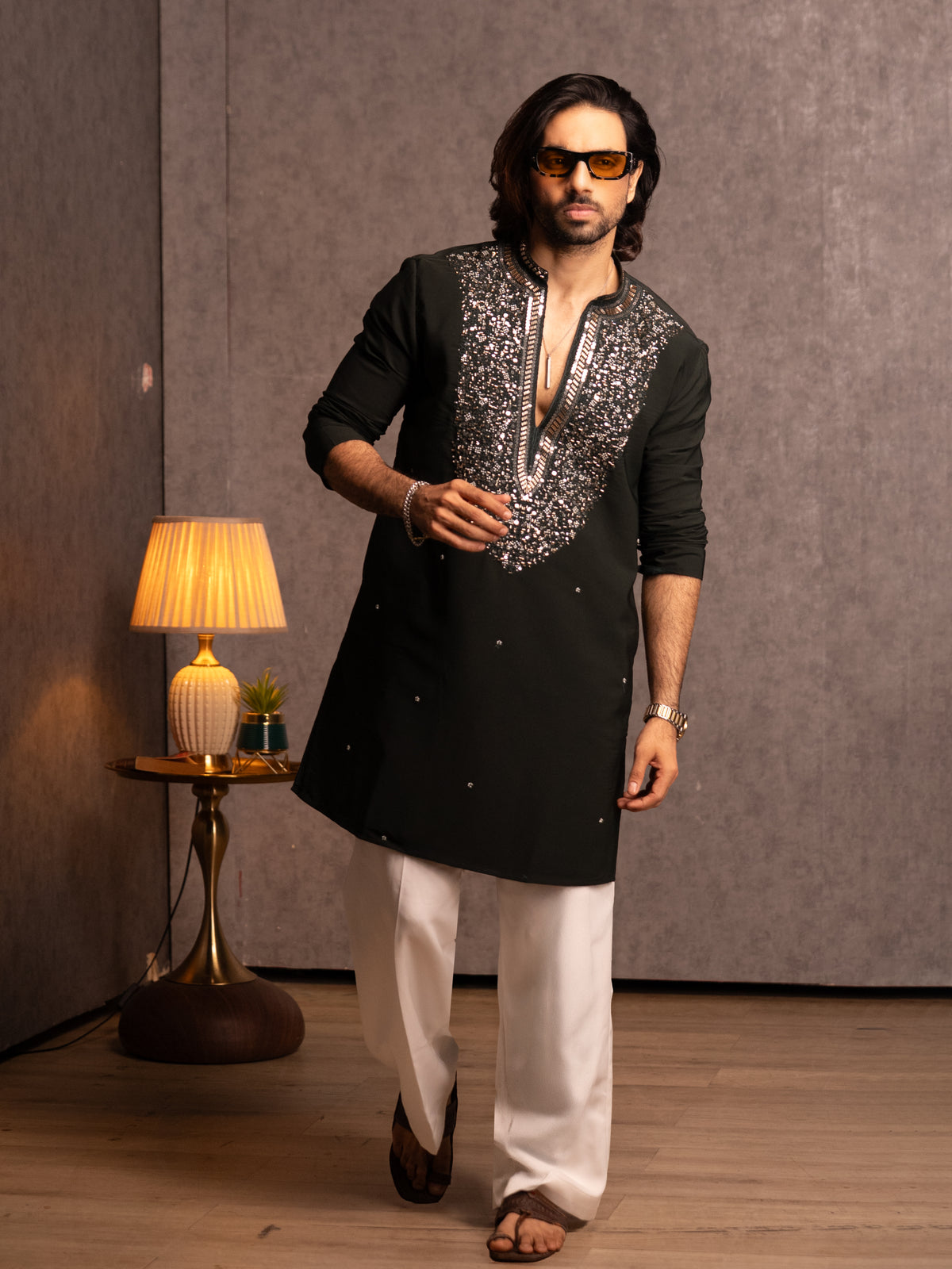 The Feroze Embroidered Kurta Set (Midnight Emerald)