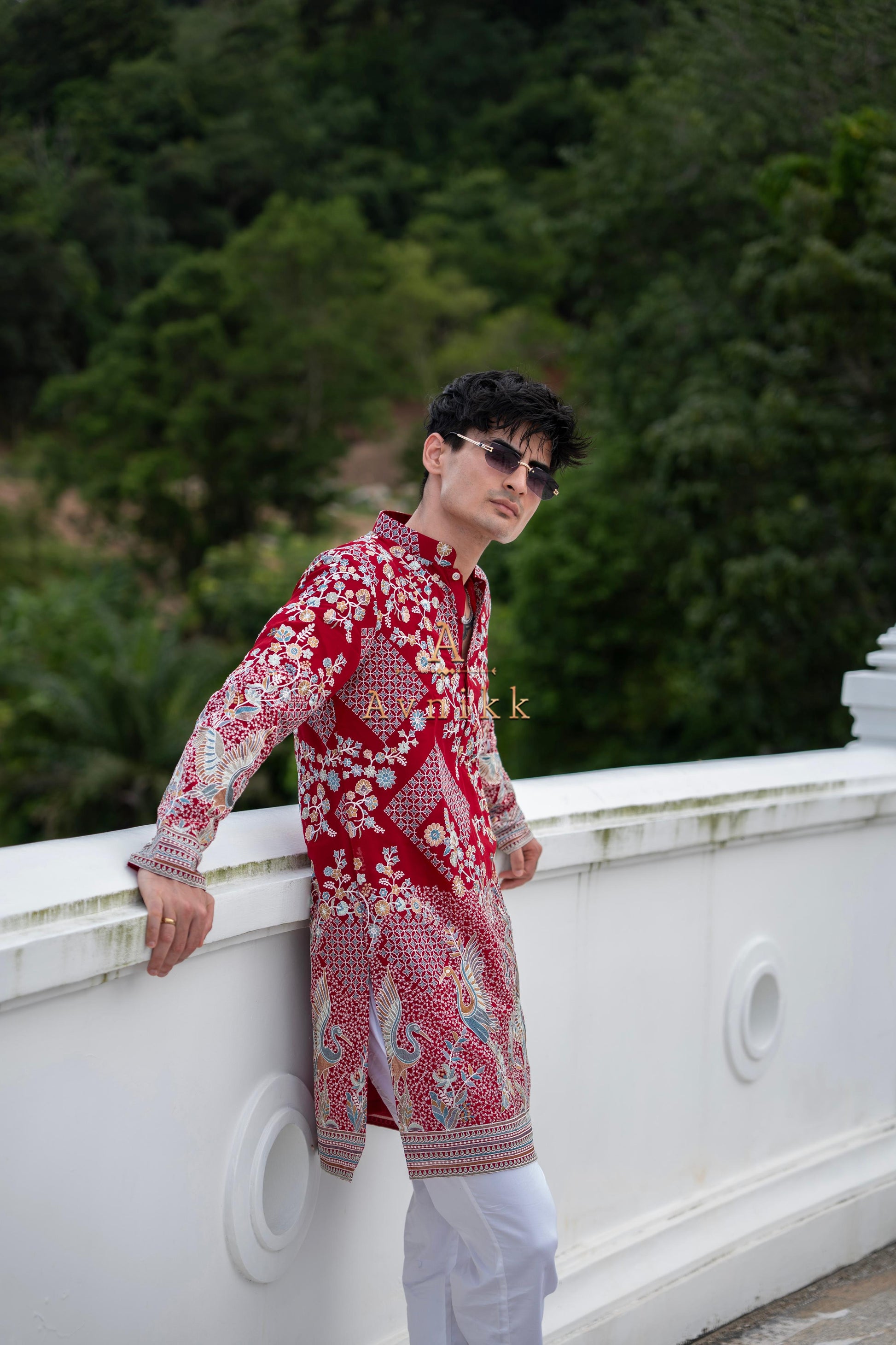 Avian Luxe Kurta.