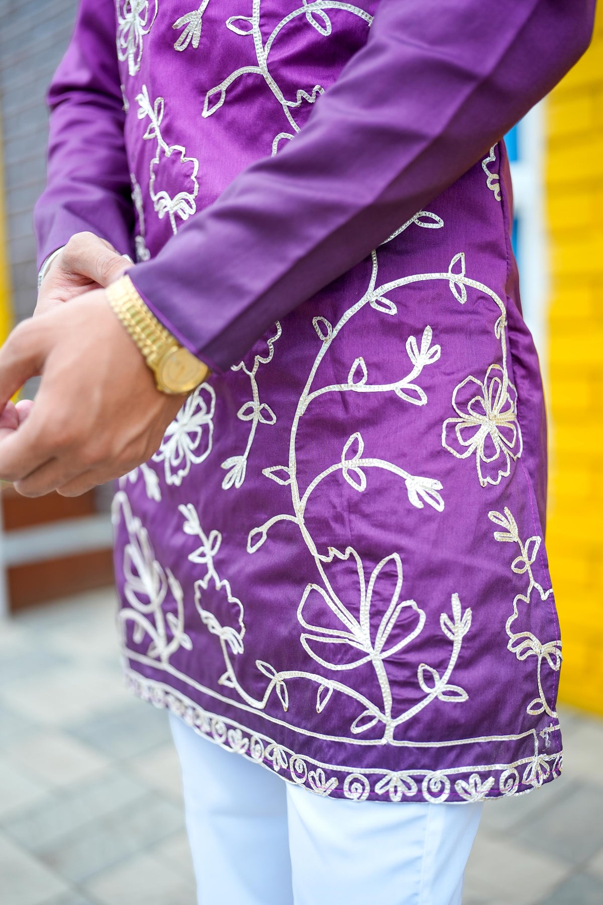 Royal Orchid V-Neck Short Kurta.