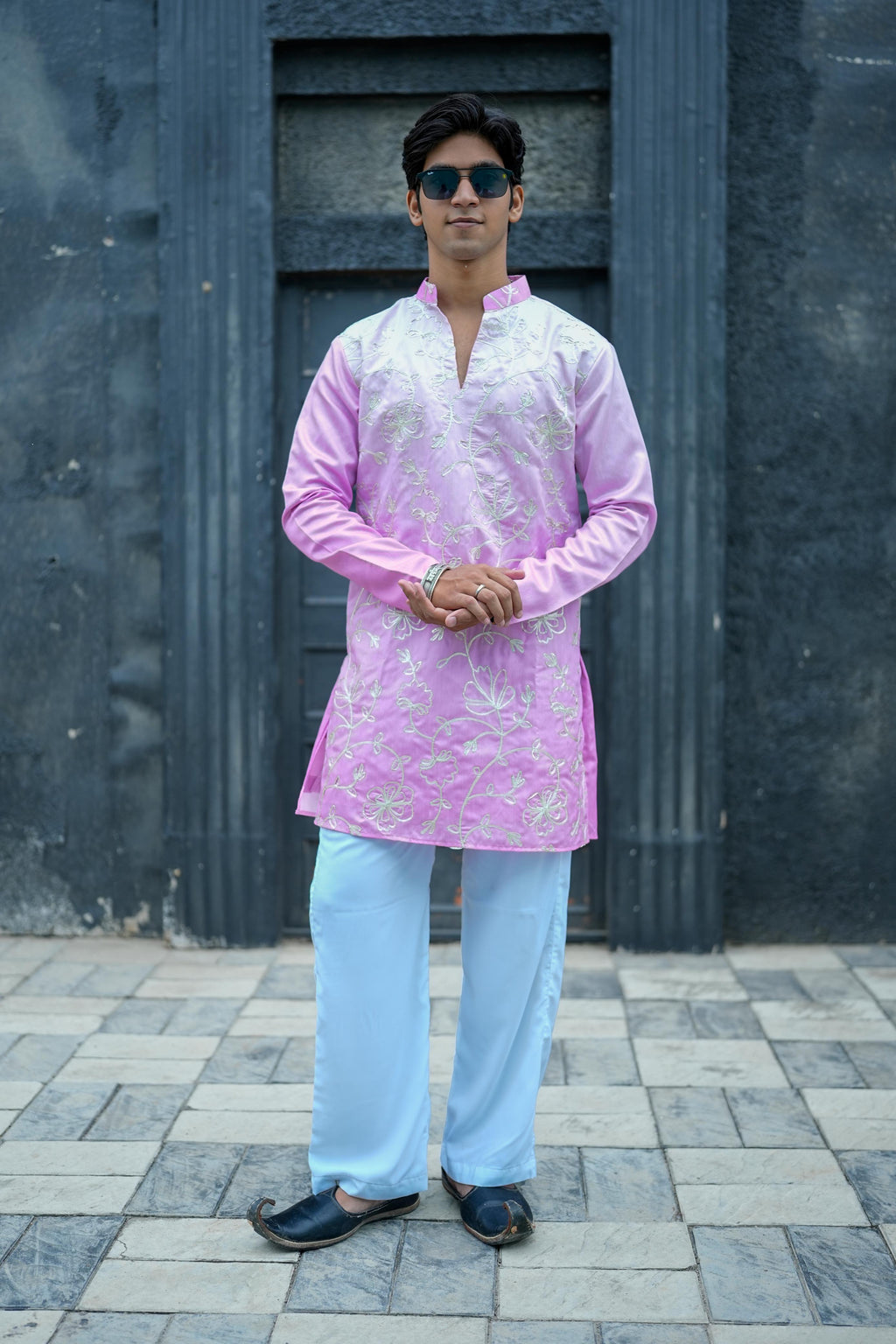 Blush Pink Shaded Embroidered V-Neck Short Kurta.